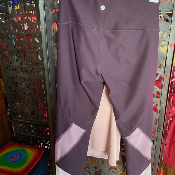 Apana legging & AEO camisole bundle❣️🧘🏻‍♀️💜🩰 - Picture 5 of 5